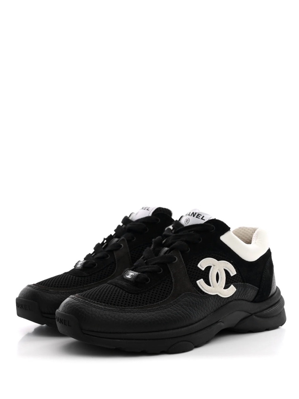 CHANEL Sneakers